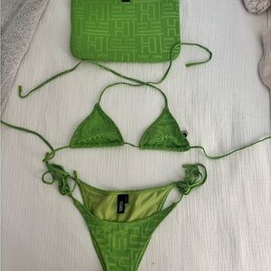 Triangl Bikini Size XS